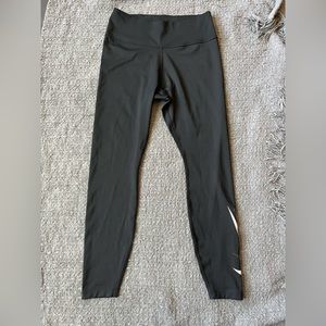 Women’s Nike leggings